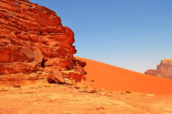 Pustynia Wadi Rum Jordanii Sand Dunest Panoramiczny Widok Krajobraz Jordania — Zdjęcie stockowe