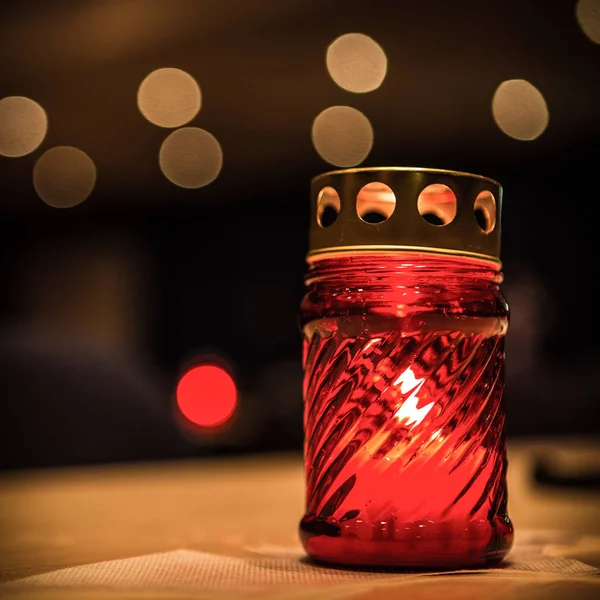 Funeral candl på bordet — Stockfoto