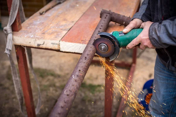 Cutting Iron Circular Saw — Stock Photo, Image