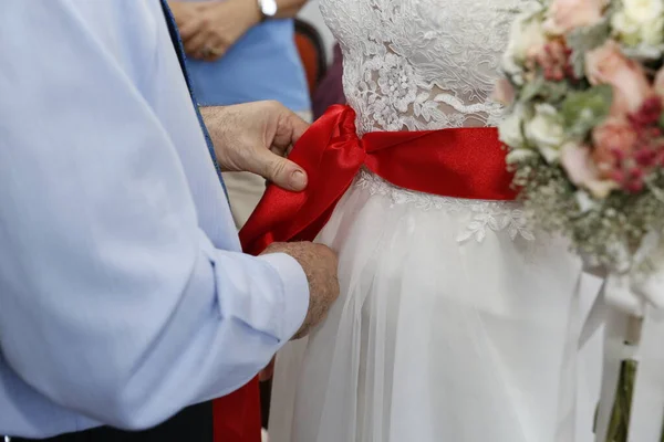 Bride White Dress Red Ribbon — Stock Photo, Image