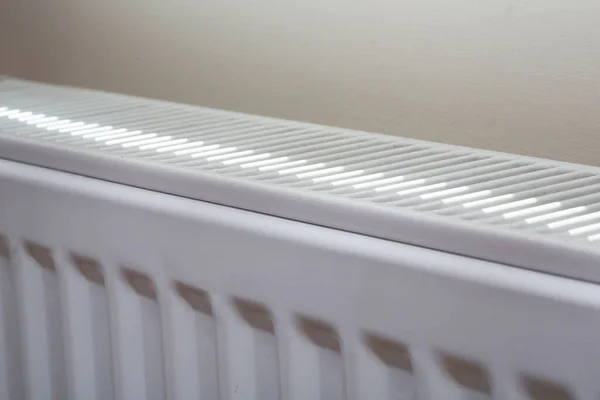 Radiateur Blanc Dans Appartement — Photo