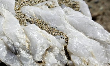 Kuzey Kafkasya 'nın inanılmaz doğası turistler için olumlu duygular doğuruyor. Konum: Karachay-Kıraçsız Cumhuriyet.