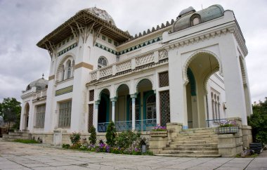 Tütün sanayicisi Stamboli 'nin eski evi. Feodosia şehrinin sembolü. İnanılmaz bir iç ve dış tasarım ve iç tasarım..