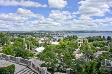 Kerch şehri, Kırım Cumhuriyeti 'nin konumu. Büyük ve zengin tarihi geçmişi olan bir şehir..