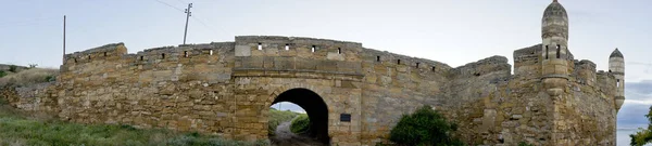 Kırım Cumhuriyeti konumu, Kerch şehri. Yeni Kale Kalesi.