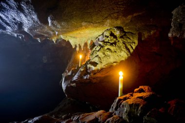 Kuzey Kafkasya, Adygea Cumhuriyeti, Lago-Nak Dağları 'nın güzel ve ulaşılamaz mağaralarının diyarı..