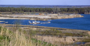 Yeri Rusya, Krasnodar Bölgesi, Ust-Labinsky bölgesi. Tarihsel geçmişi olan şaşırtıcı doğal yerler. Yürüyüş.