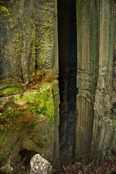 Ubicación Cáucaso Norte República Adygea Tierra Hermosas Inaccesibles Cuevas Las — Foto de Stock