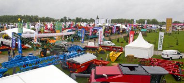 Yeri Rusya, Krasnodar Bölgesi, Ust-Labinsky bölgesi. Tarihsel geçmişi olan şaşırtıcı doğal yerler. Yürüyüş