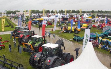 Yeri Rusya, Krasnodar Bölgesi, Ust-Labinsky bölgesi. Tarihsel geçmişi olan şaşırtıcı doğal yerler. Yürüyüş