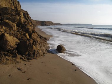  Konum Rusya, Taman Yarımadası, Kerch Boğazı. Aktif bir nakliye bölgesi, inanılmaz bir kıyı doğal bölgesi, zengin bir sualtı dünyası ve eşsiz tarihsel keşifler..        