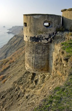  Konum Rusya, Taman Yarımadası, Kerch Boğazı. Aktif bir nakliye bölgesi, inanılmaz bir kıyı doğal bölgesi, zengin bir sualtı dünyası ve eşsiz tarihsel keşifler..