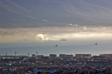 Krasnodar Bölgesi, Rusya, Novorossiysk. Zengin ve kahramanca bir geçmişi olan büyük bir liman şehri..