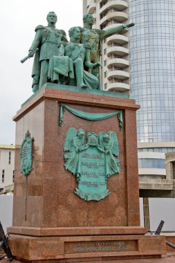 Krasnodar Bölgesi, Rusya, Novorossiysk. Zengin ve kahramanca bir geçmişi olan büyük bir liman şehri..