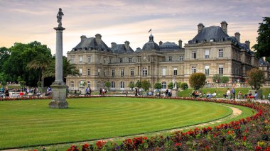 Lüksemburg Bahçesi Paris Avrupa'nın güzel görünümünde