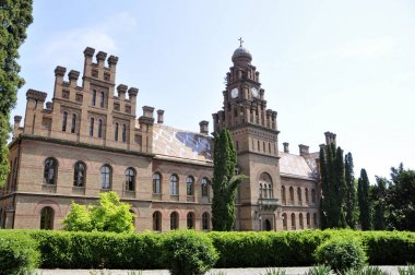 Chernivtsi Ukrayna - 04 Mayıs 2018: Eski seminer kilise üzerine 