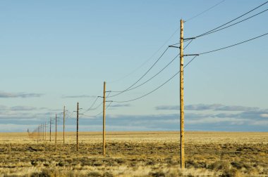 Günbatımında Güç Kutupları Ufuk 'a