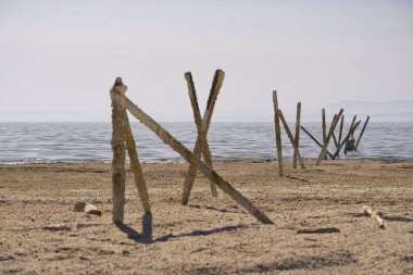 Salton Denizi 'ndeki Eski İskele Postaları