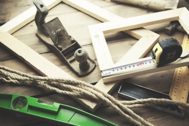 ahşap boyama çerçeve