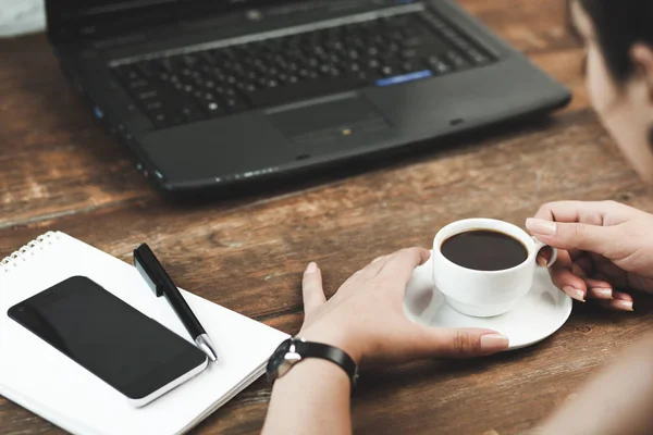 Ejecutivo de negocios un trabajo —  Fotos de Stock