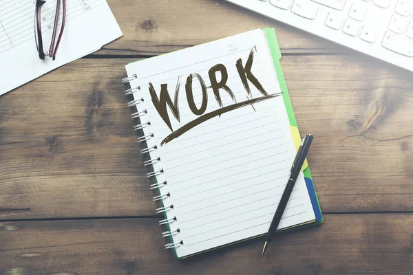 Tekst Van Het Werk Laptop Met Toetsenbord Tafel — Stockfoto