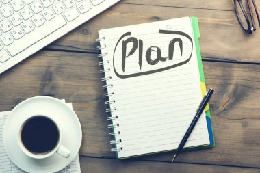Planı metin not defteri ve klavye