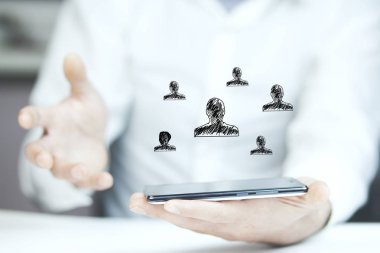 sosyal ağ kavramı ile telefon 