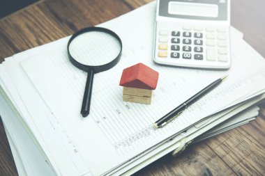 dokümanlarda hesap makinesi olan ev modeli