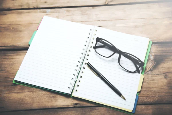 Glasses Pen Notepad Table — Stock Photo, Image