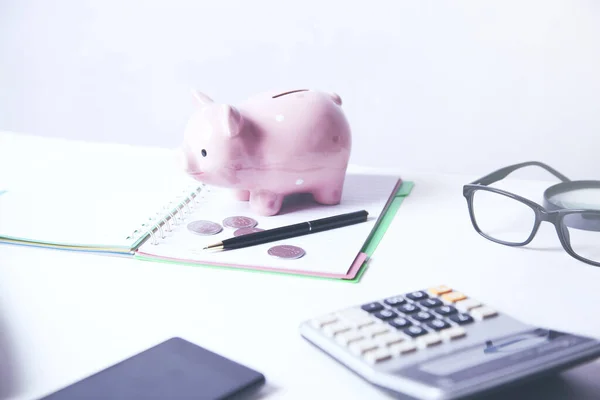 Piggy Bank Calculator Notepad Desk — Stock Photo, Image