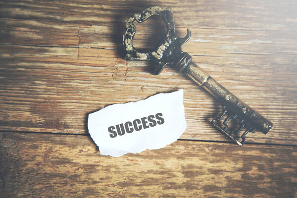 Key with message Success