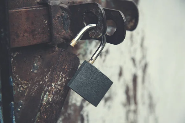 Métal Rouillé Fer Garu Cadenas Avec — Photo