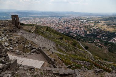Türkiye 'de Bergama' lı Pergamum antik tiyatrosu