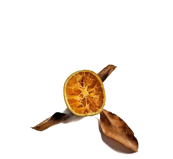 Dried Orange Dried Leaves White Background Food Shortage Concept — Stock Photo, Image