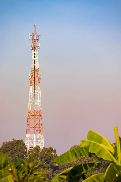 Antenna Cellulare Comunicazione Mattino — Foto Stock