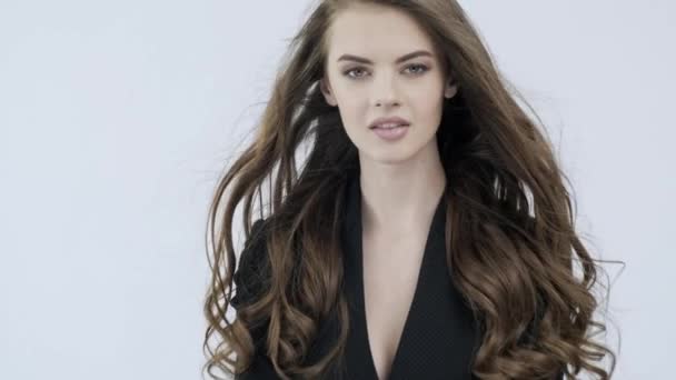 Footage Beautiful Young Woman Curly Long Brown Hair Fashion Model — Stock Video