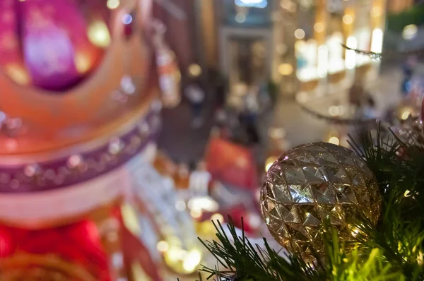 Beautiful white decoration ornament object shines at night in fe — Stock Photo, Image