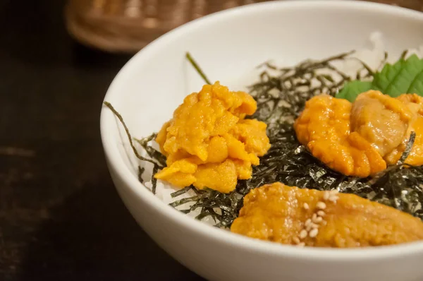 Premium Suprem Delicios Proaspăt Din Mare Tipuri Sashimi Arici Mare — Fotografie, imagine de stoc