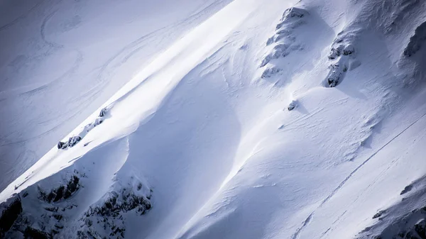 Kayak ve snowboard için serbest yamaç, kayak merkezi