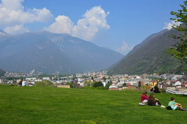 Bellinzona Suiza Abril 2017 Castlegrande Glade Para Descansar — Foto de Stock