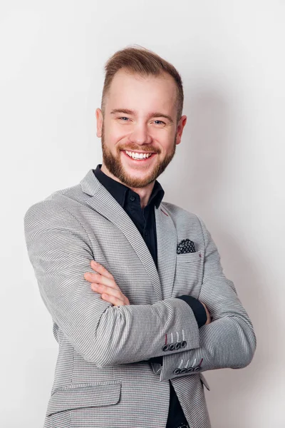 Hombre exitoso y guapo en el estudio — Foto de Stock