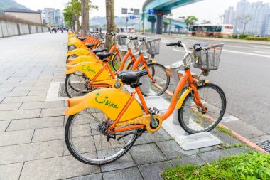 Taipei, Tayvan - 1 Nisan 2017: Ubike, satır. Ubike bir popula olduğunu