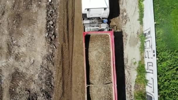 Yolun Inşaatı Çöp Kamyonu Hareketi Çalışma Makineleri — Stok video
