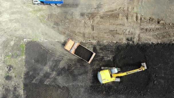 Aerial View Construction Site Special Machinery Digs Pit — Stock Video