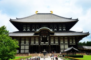 Japon insanlar ve gezgin yabancı Todai-j içinde yürüyüş