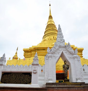 Chedi, Wat Phra ki Chae Haeng Tapınağı için kişi ve halkla ilişkiler