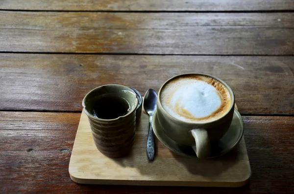 Горячий кофе и горячий чай — стоковое фото