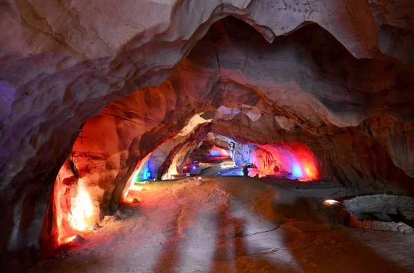 Tham Pha Nang Khoi içinde: Phrae, Thailand