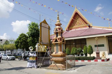 Bangkok, Tha WAT Wachirathammasatit ya da wat Mulk satit Tapınağı
