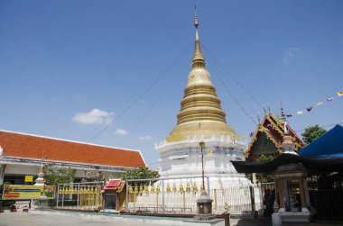 Bangkok, Tha WAT Wachirathammasatit ya da wat Mulk satit Tapınağı